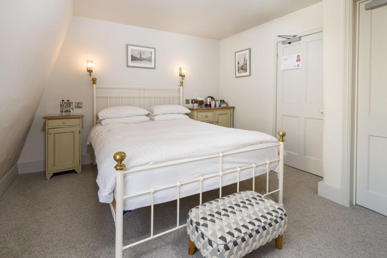 Crown 4* Stamford